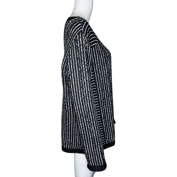 Chicos Sweater Womens Large 2 Black White Stripe Crinkle Cardigan Career Travel - Picture 2 of 8